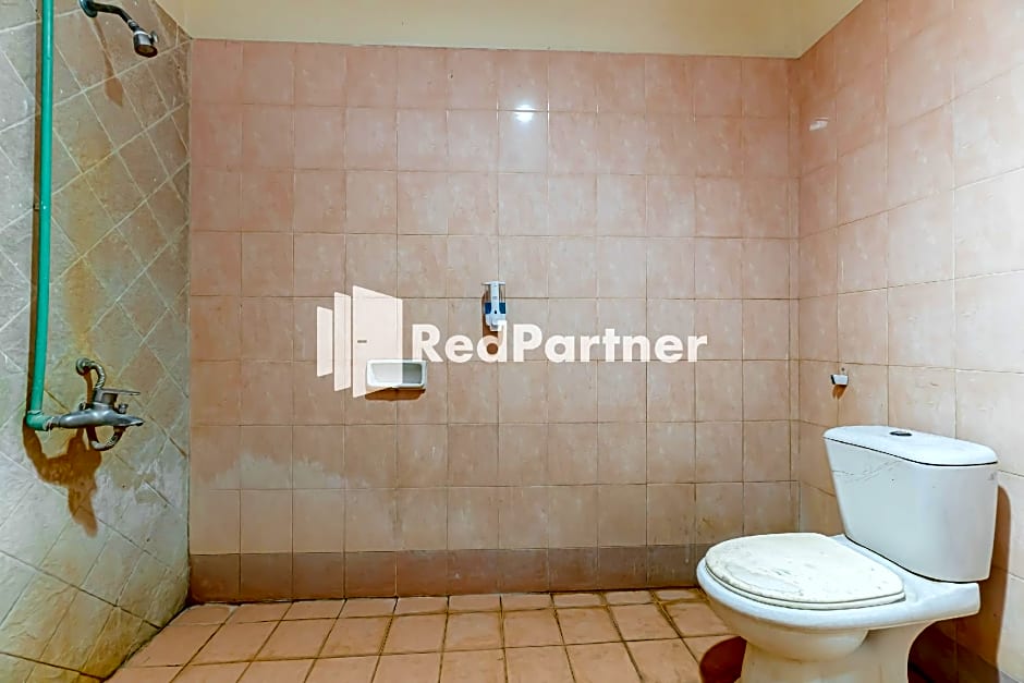 Cherry Pink Hotel Medan Mitra RedDoorz