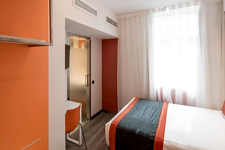 Catalonia Mikado Hotel