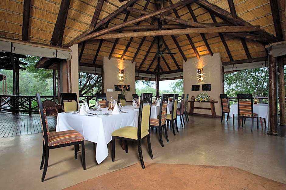 Lukimbi Safari Lodge