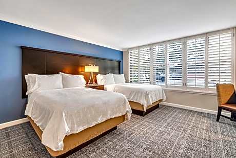 Double Room with Two Double Beds - Disability Access with Roll In Shower