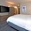 Holiday Inn Express and Suites Valencia - Santa Clarita By IHG