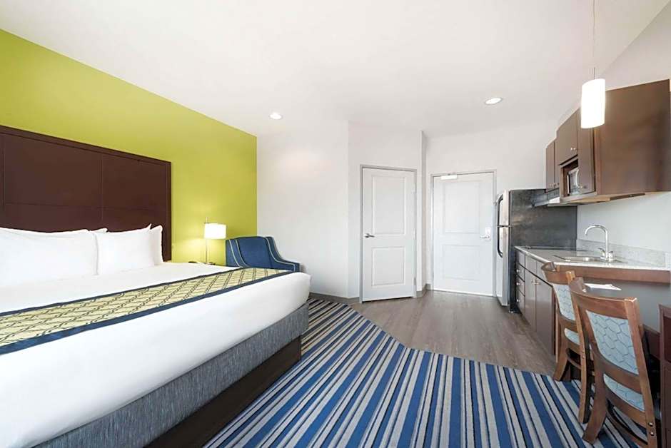 Hawthorn Extended Stay by Wyndham Midland