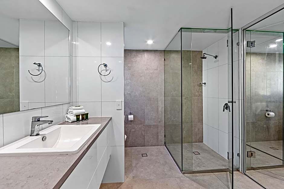 La Mer Sunshine Beachfront