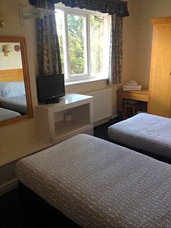 Twin Room with Shared Bathroom