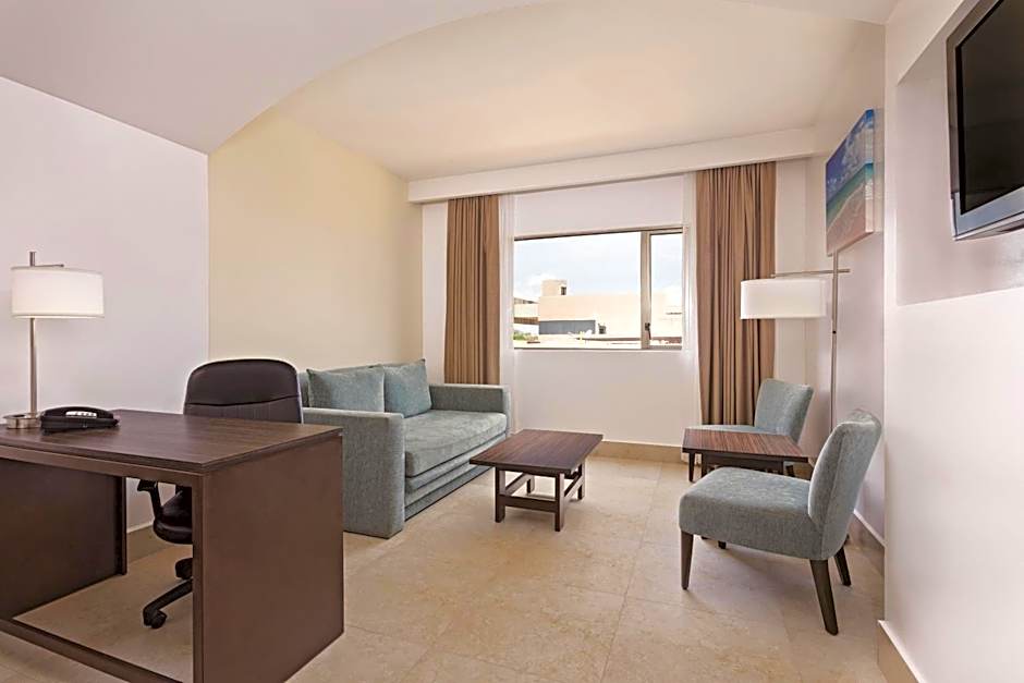 Wyndham Garden Cancun Downtown
