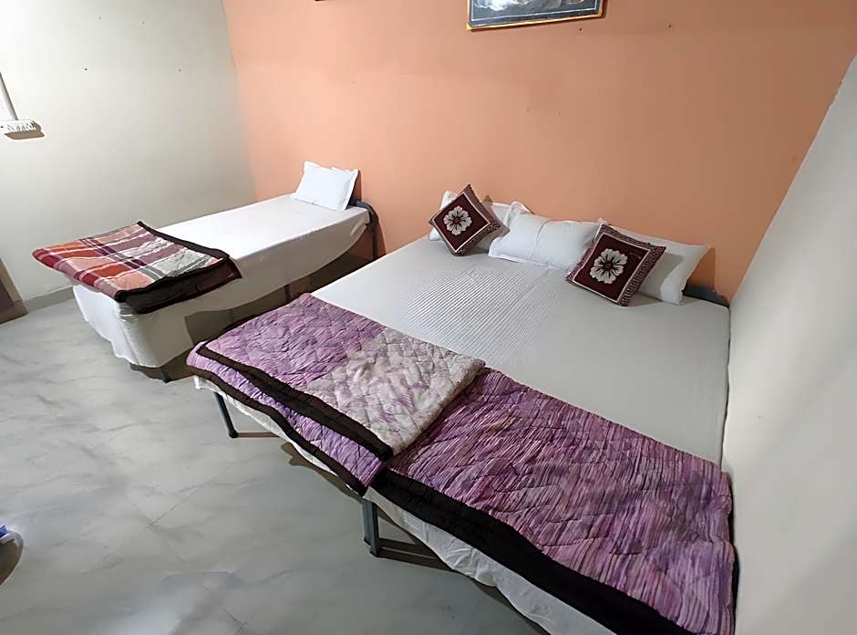 Superinn Home Stay and Guest House – Agra, NC