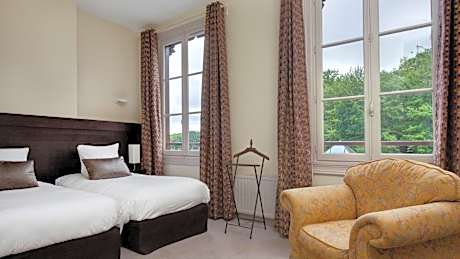 Double or Twin Room with Garden View