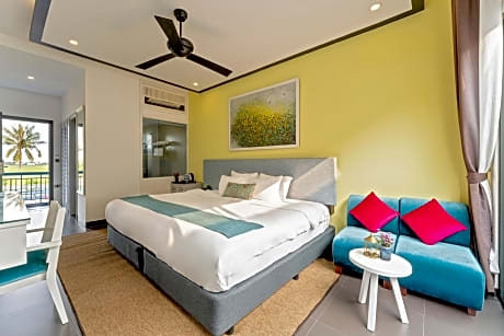 Deluxe Family Connecting Room