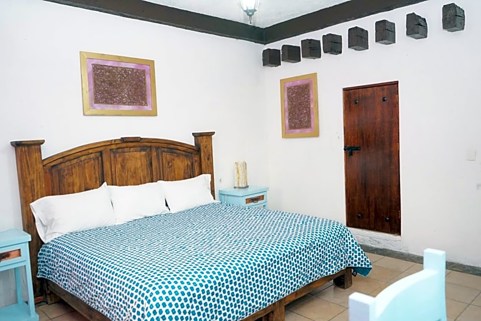 HOTEL BACANTES