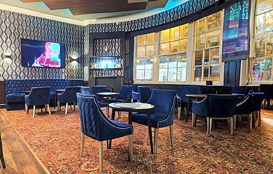 Crown Hotel - Stone, Near Stoke-On-Trent by OYO