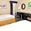 Holiday Inn Express Worcester, an IHG Hotel