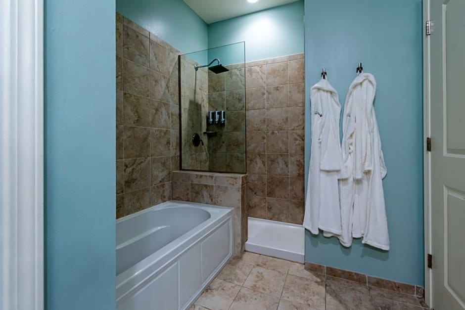 Chateau Saint Denis Hotel, a Trademark Collection by Wyndham