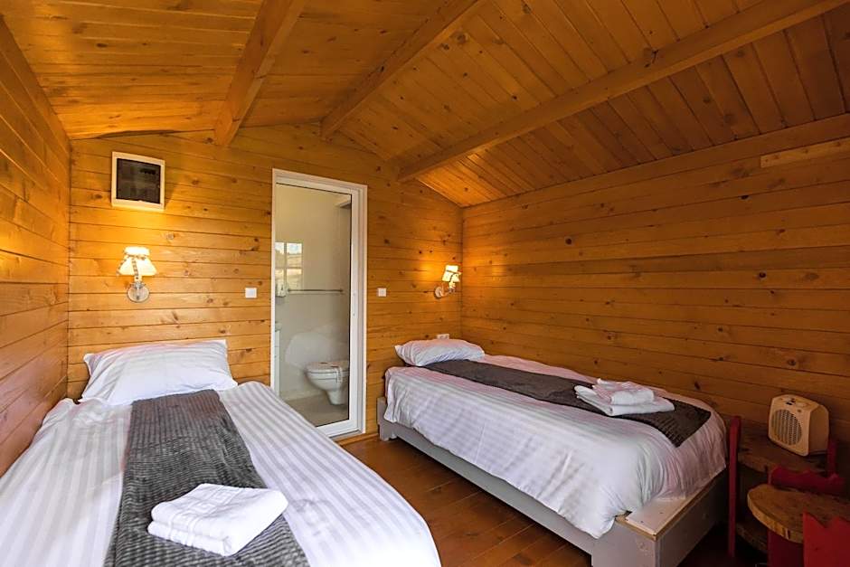 Foto 1 di 17 di 1 Bedroom Chalet