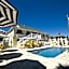 Georgianne Inn & Suites