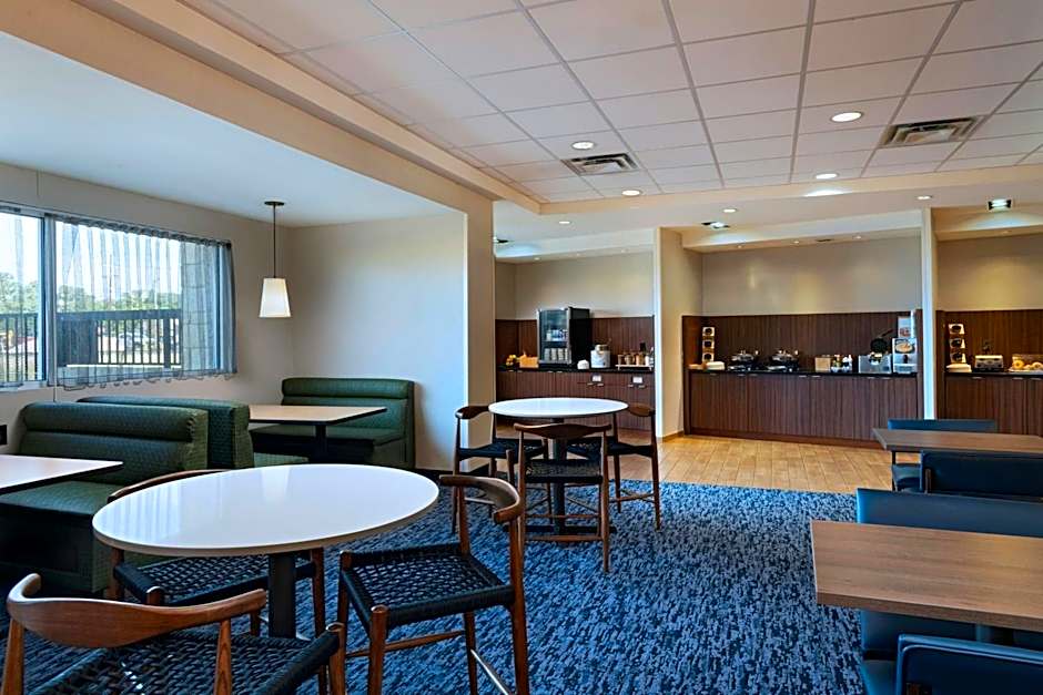 Fairfield Inn & Suites by Marriott Fredericksburg