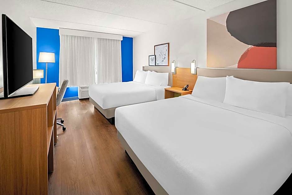 Spark by Hilton Woodbridge