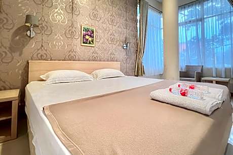 Wisma Anggrek Syariah Mitra Reddoorz