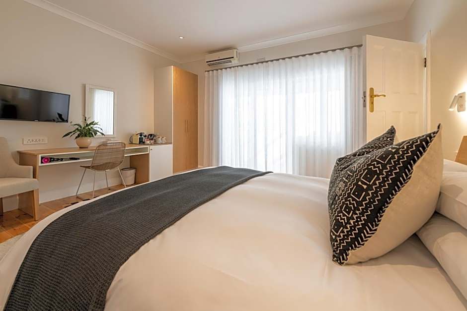 Hide-Away Guest House