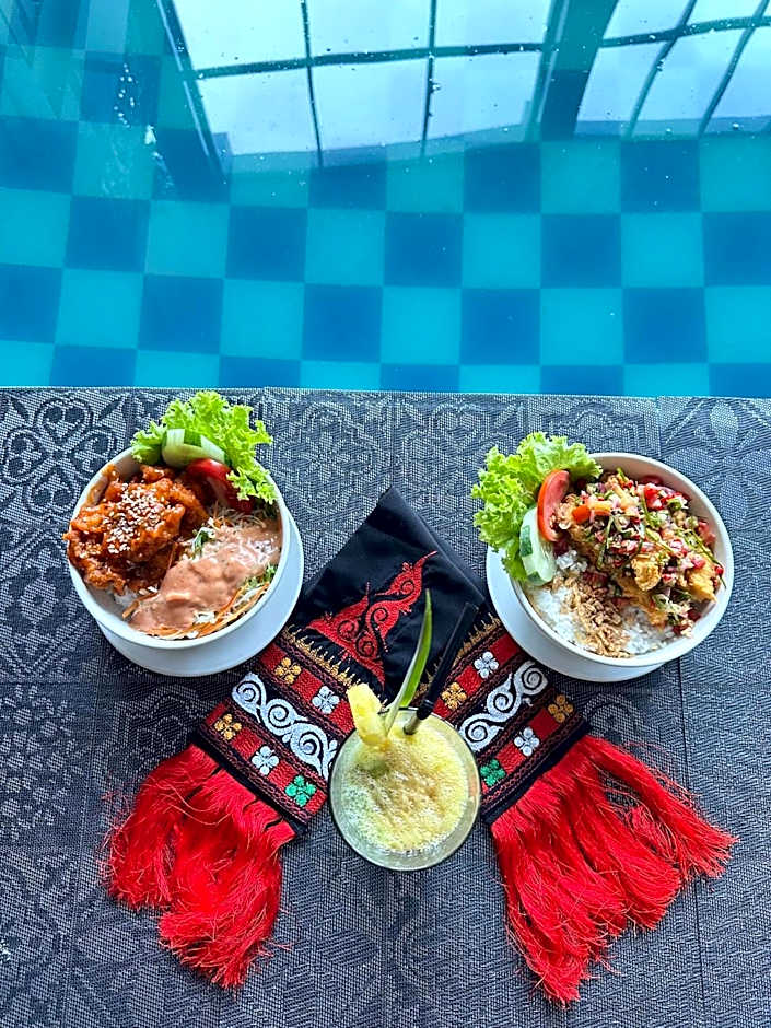 Grand Bayu Hill Hotel