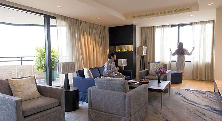 Emporium Suites By Chatrium