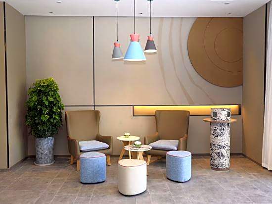 Home Inn Neo Ningbo Airport Yinzhou Avenue