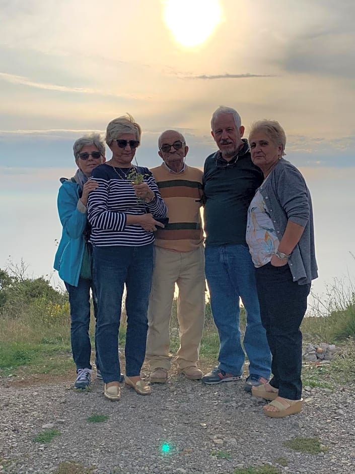 B&B BUICOVILLE CAMEROTA