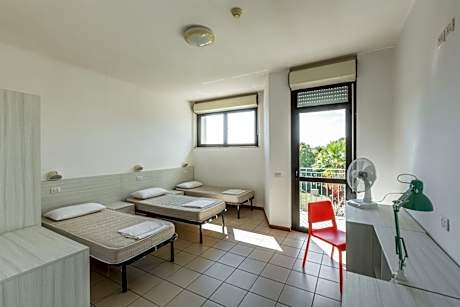 Triple Room with Private Bathroom