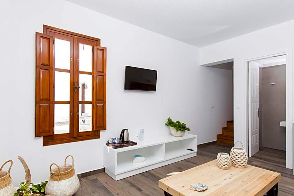 Lindos Del Mar Suites - Adults Only