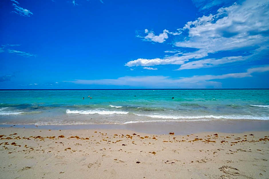 Laguna Blu Beach