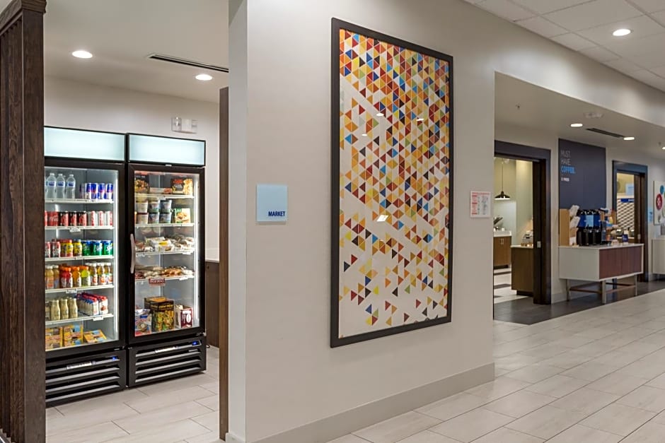 Holiday Inn Express & Suites San Marcos South By IHG