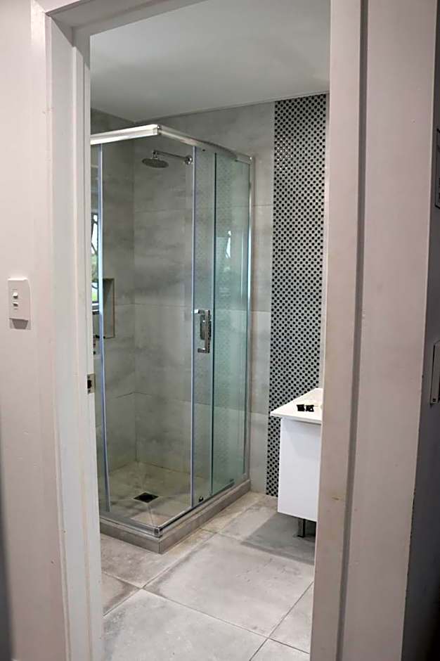 Krishna Motel - Newly Built in Papakura