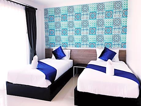 Superior Twin Room with Balcony