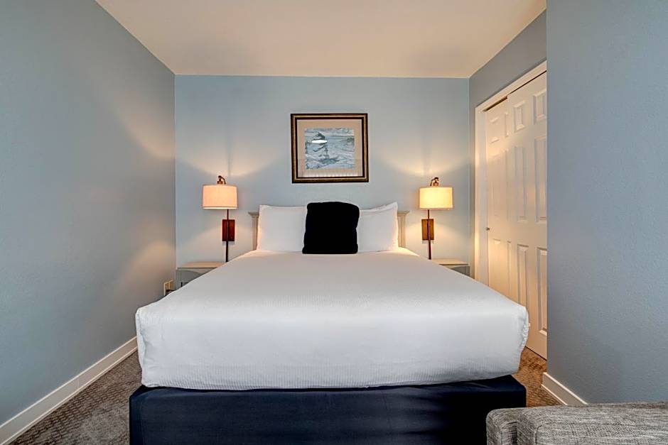 Inn of the Four Winds Seaside Oceanfront