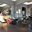 LiLi Living Hotel