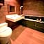 Ming Lu Holiday Hotel