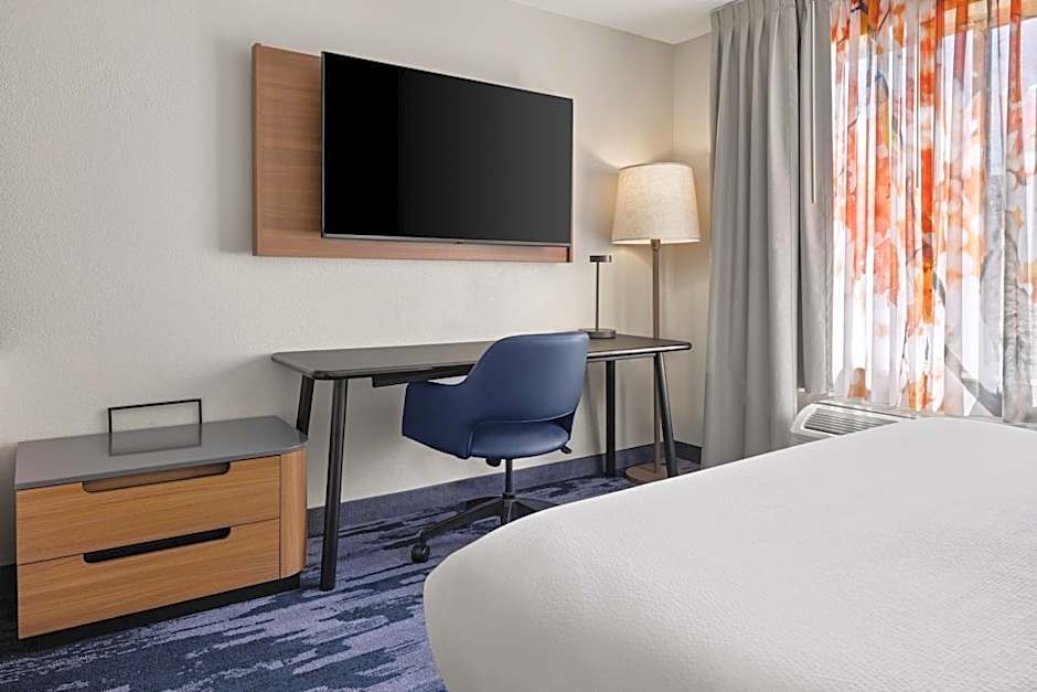 Fairfield Inn & Suites by Marriott Columbus East