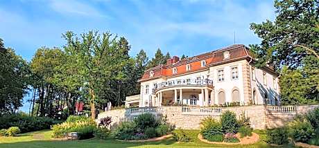 Hotel Villa Altenburg