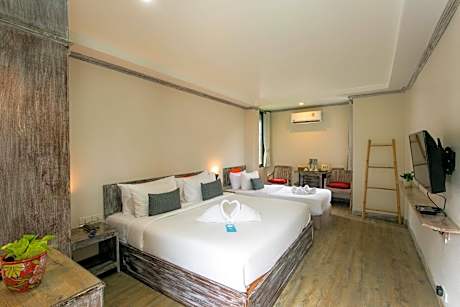 Economy Triple Room