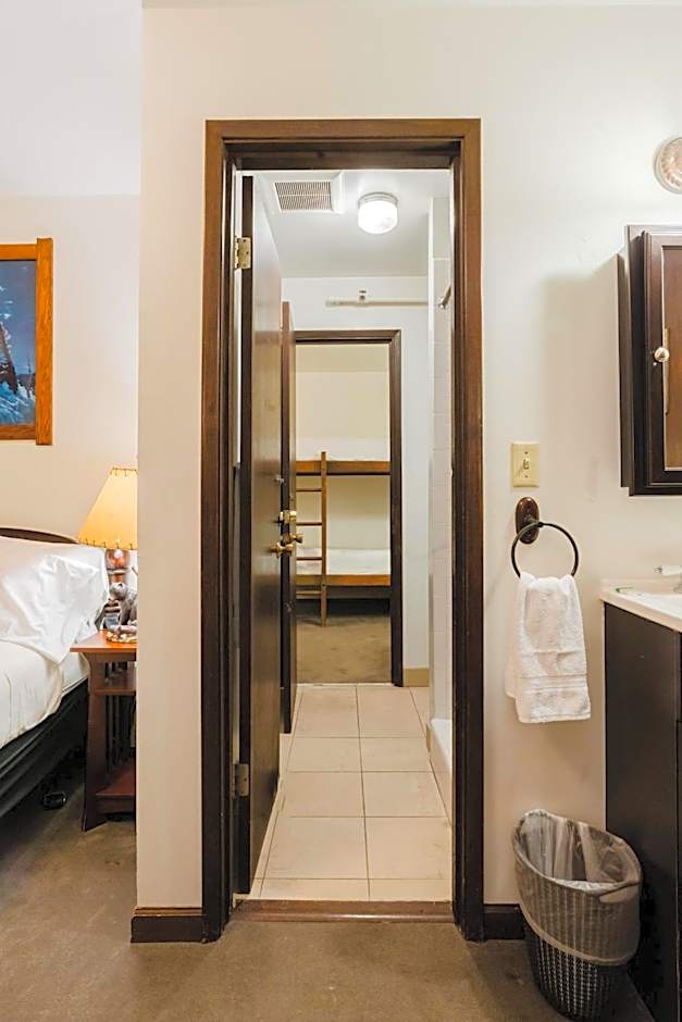 Crystal Mountain Hotels