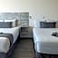SR Hotel