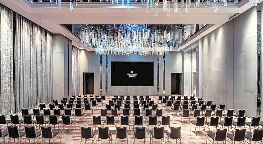 Renaissance Shenzhen Bay Hotel