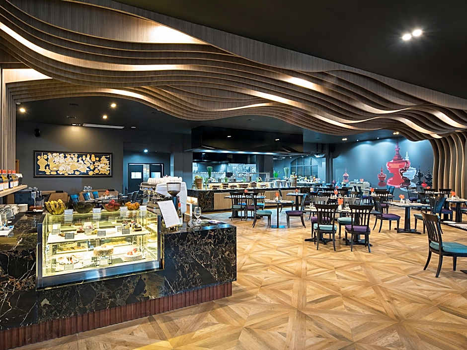 Mercure Yangon Kaba Ay