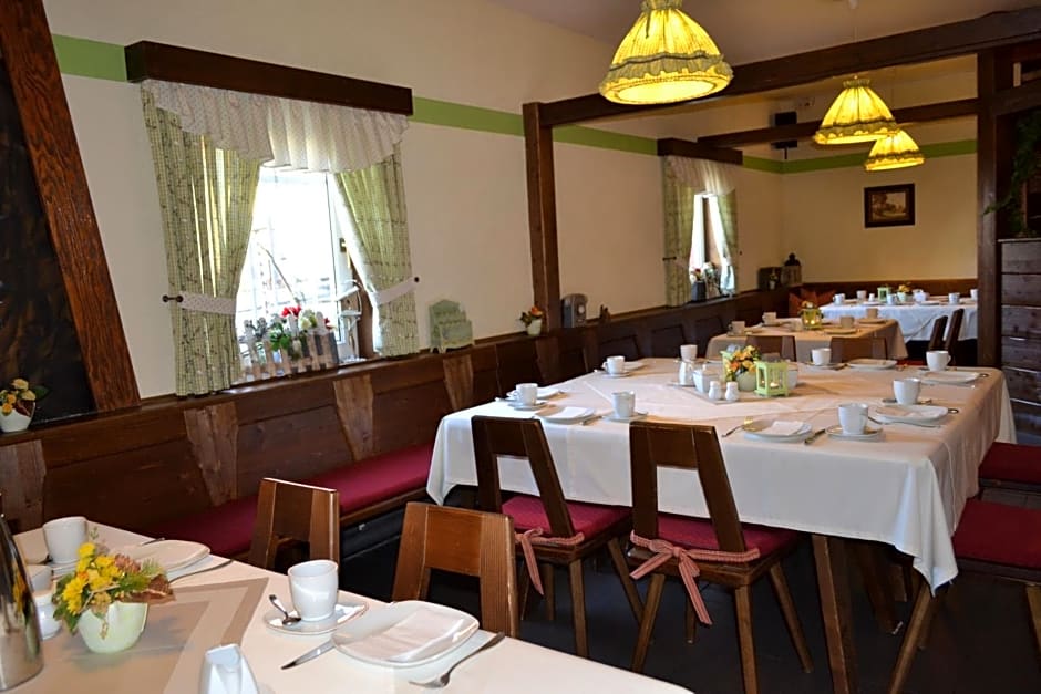 Hotel & Restaurant Zur Linde