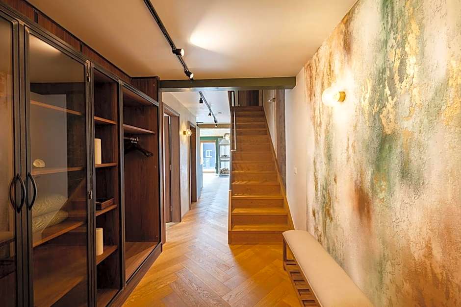 Face D'or Luxury Serviced Apartments