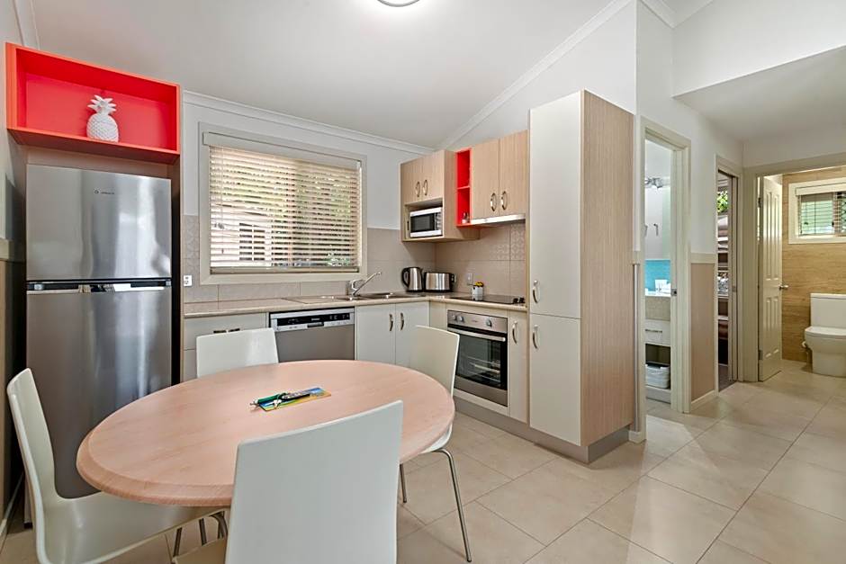 Ashmore Palms Holiday Village