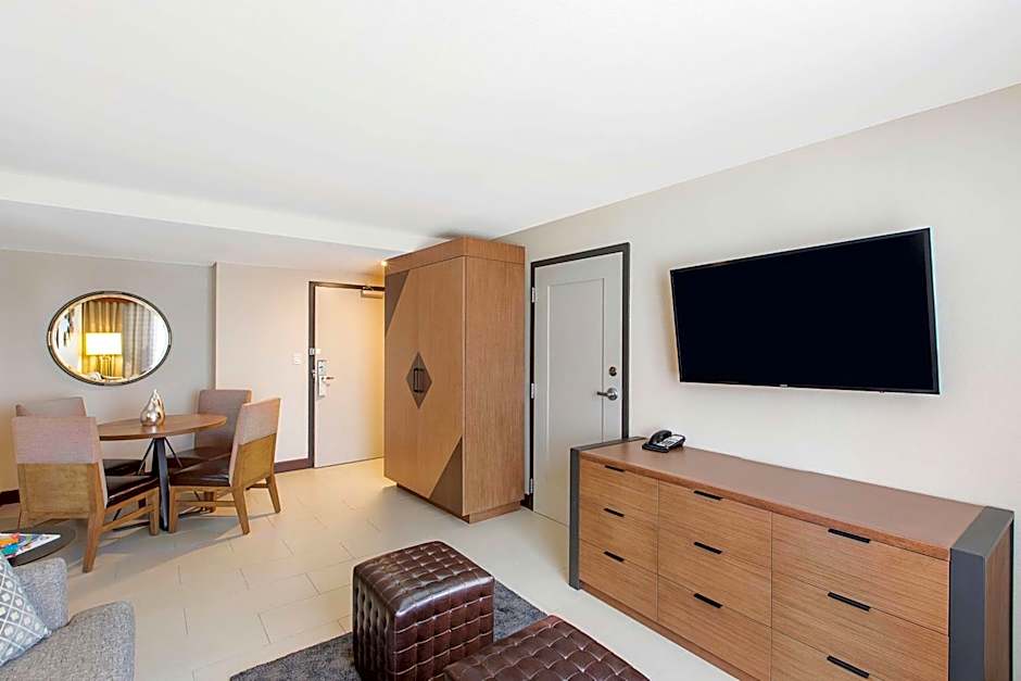 DoubleTree by Hilton San Antonio Northwest