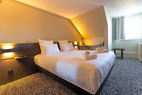 Logis Hôtel & Restaurant Le Vert Bocage