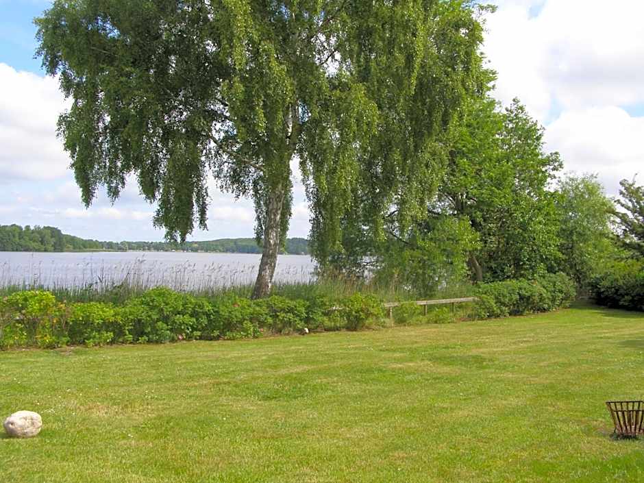 Hotel Fährhaus Niederkleveez