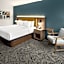 La Quinta Inn & Suites by Wyndham Chattanooga - East Ridge