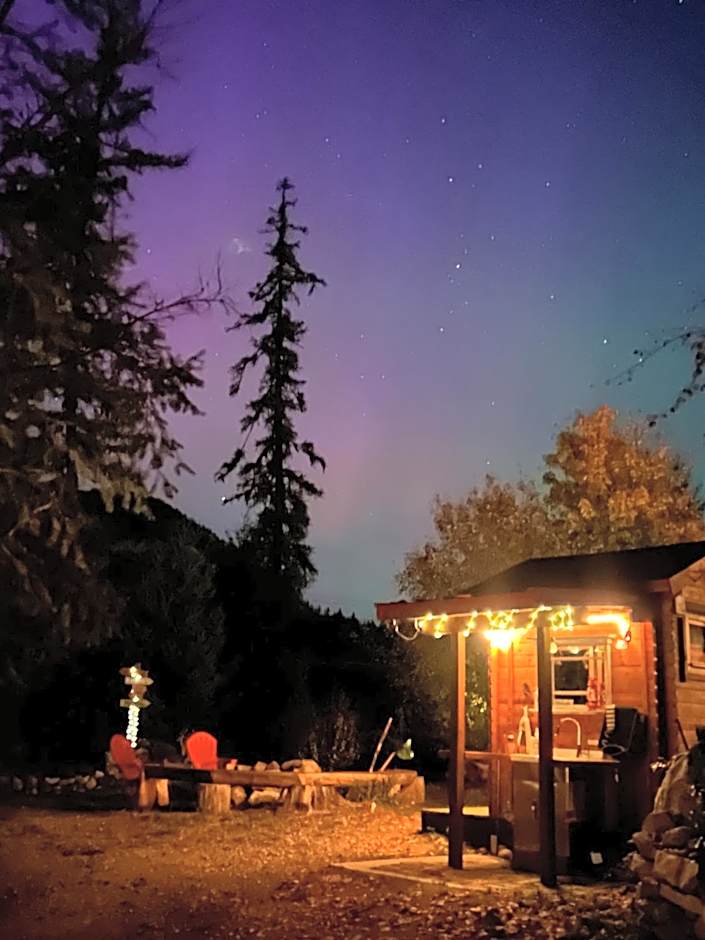 Idyllic Cabin Retreat Only 5 Minutes Away From Nelson